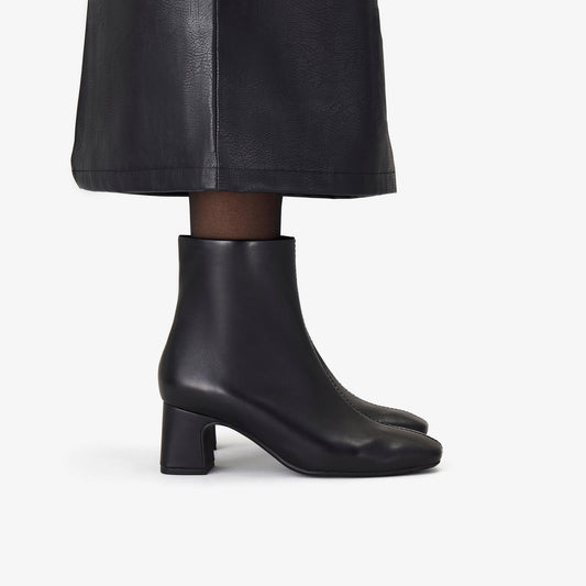 Fernie Zip Black Leather - US 4687