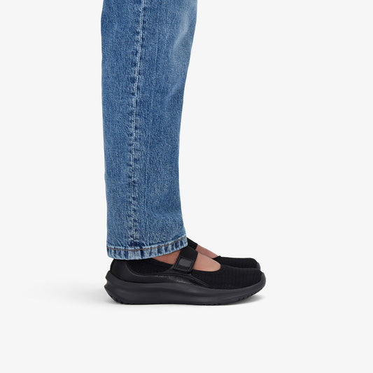 Solevana Jane Black - US 6894