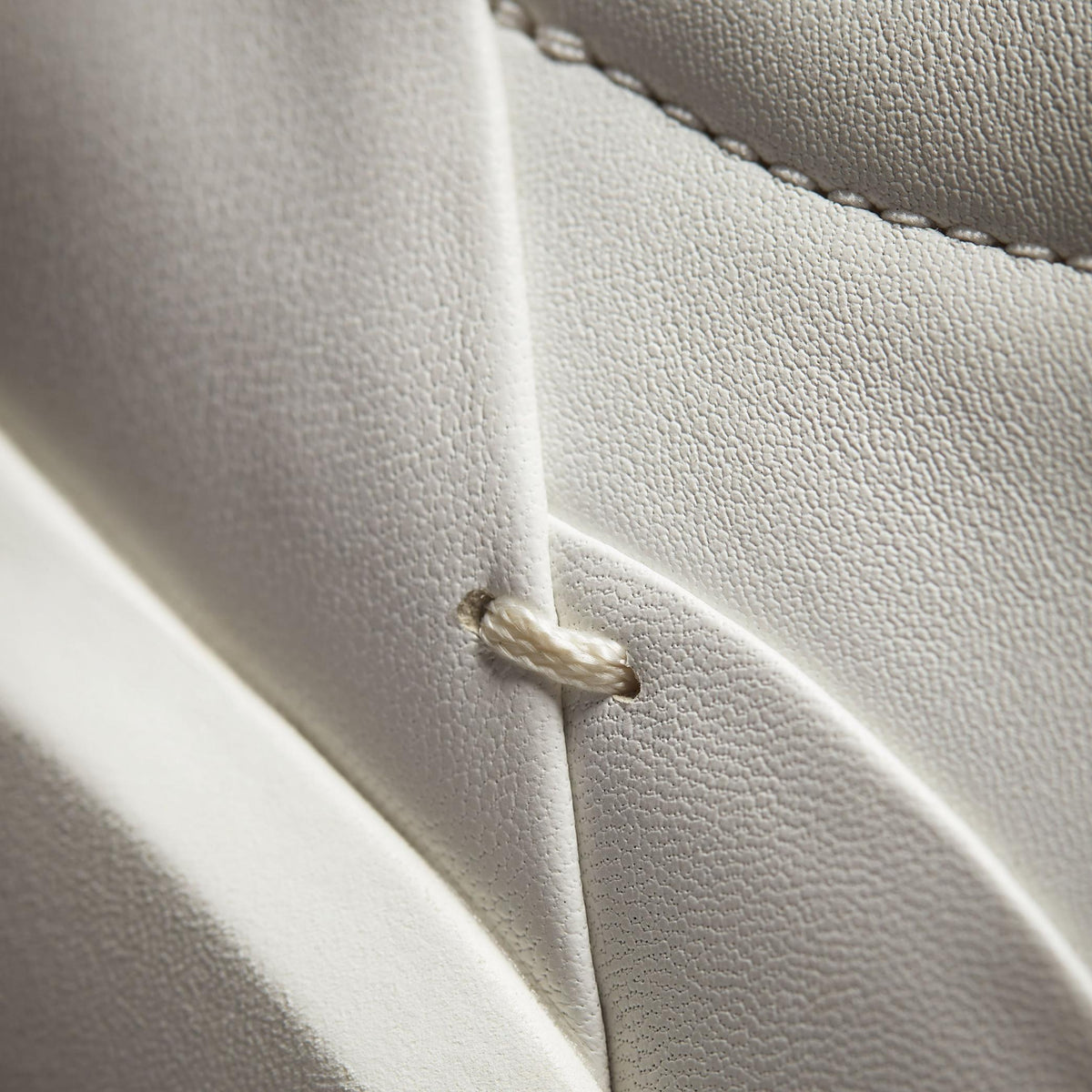 Tivoli Zip Off White Leather - US 3260