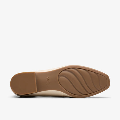 Krystine Lily Cream Leather - US 2449