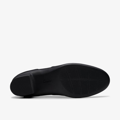 Shaya Tess Black Leather - US 4497