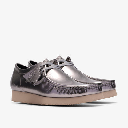 Wallabee 2604 Silver Patent - US 4777