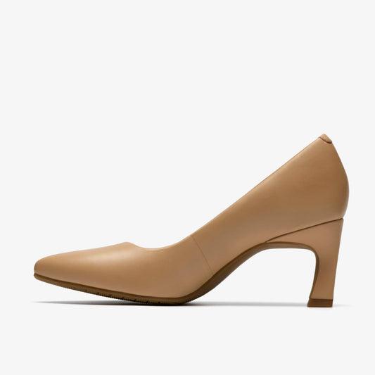 Tammitha Eve Beige Leather - US 2689