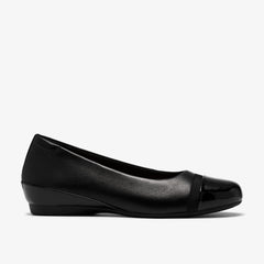 Black/Black Patent